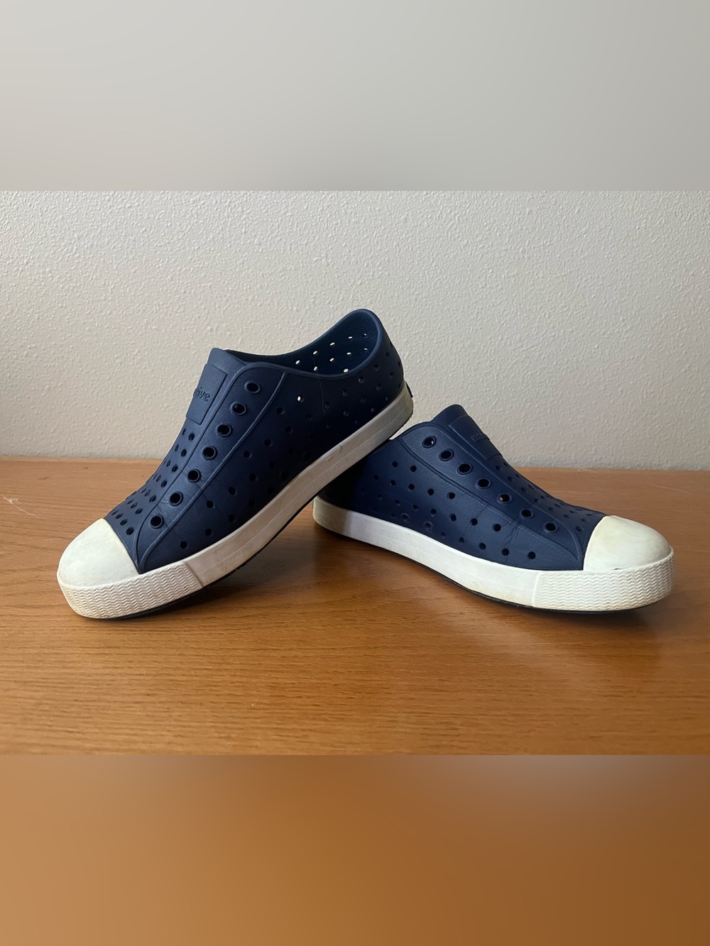 Native Jefferson Style Shoe | Color: Navy Blue  | Size: Unisex J3 (Big Kid 3)